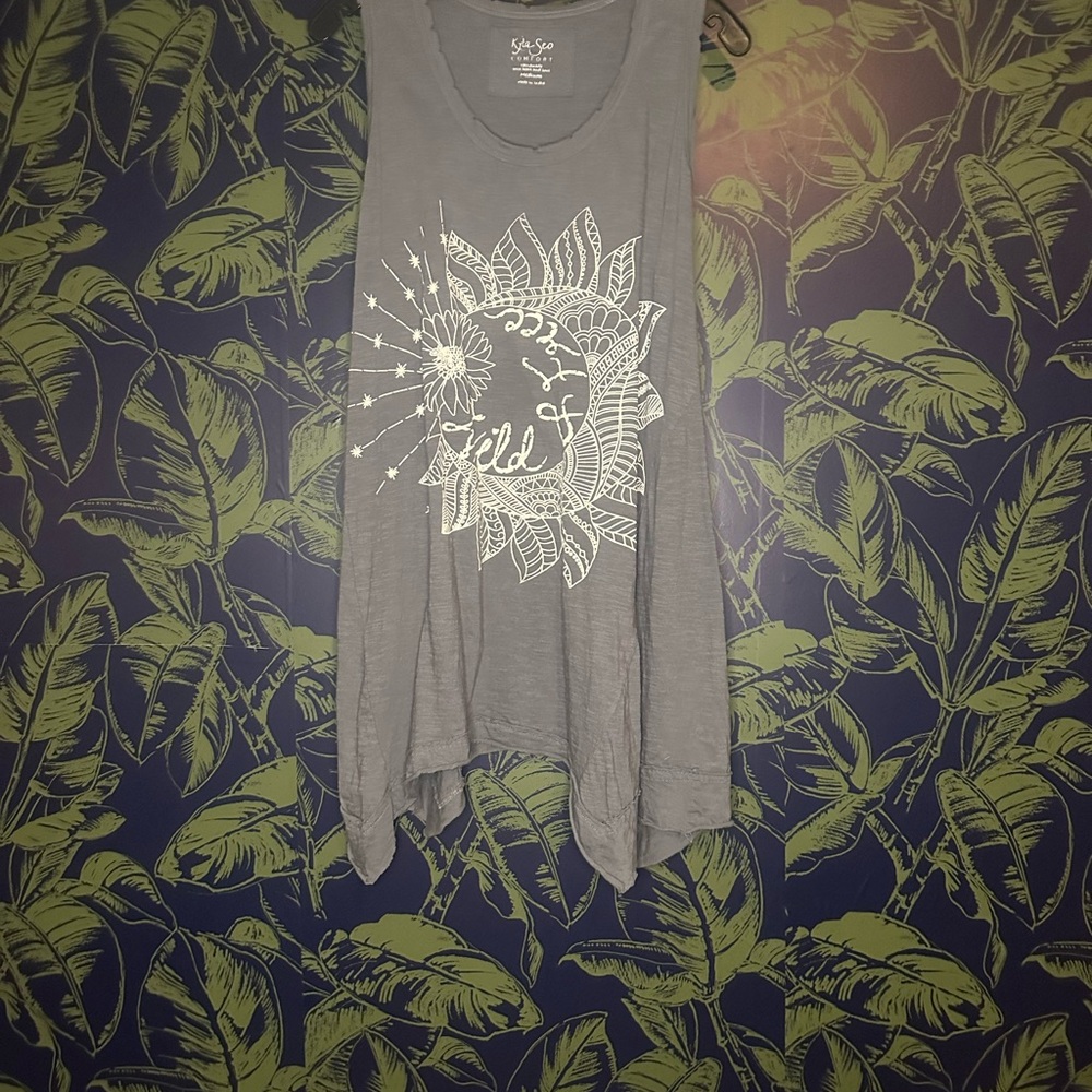 Gray Graphic Tank Top